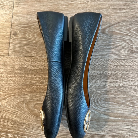 Tory Burch Chelsea Ballet Flat - Picture 3 of 4